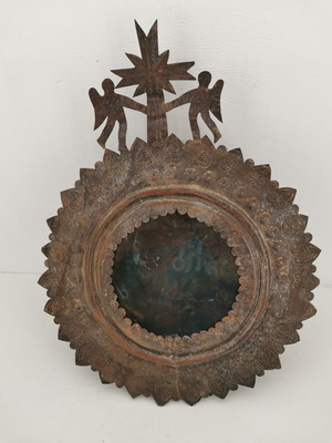 Stefanothiki used metal decorative frame