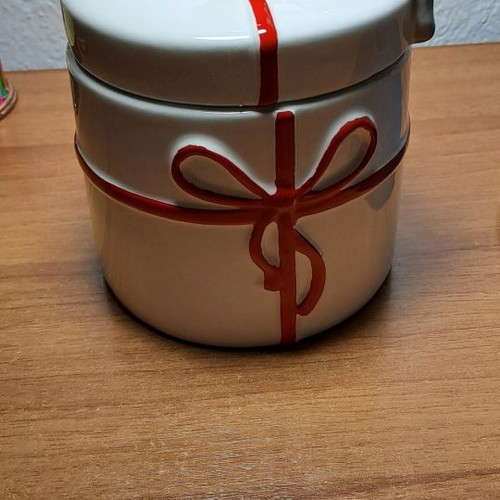 Ceramic box used by Vicko for various items