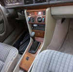 Mercedes 1990 M 124 E1 car like new, gasoline, 4-speed manual