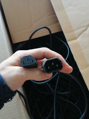 C13-C14 UPS power cable used