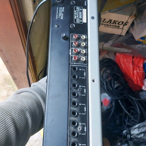 Pro2 M650 mixer used, 14 inputs, 7-band equalizer