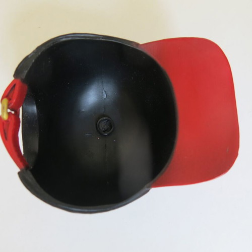Rainbow High Ruby Anderson Series 1 One cap accessory used