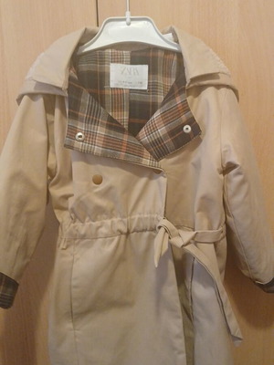 Zara trench coat like new, children's smaller than 4-5