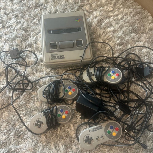 Super Nintendo Entertainment System (SNES) used console