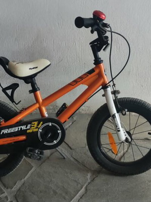 Freestyle kids bicycle like new, orange BMX with V-Brakes