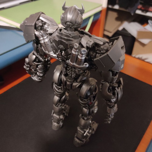 Transformers ROTB Scourge figure 22 cm like new