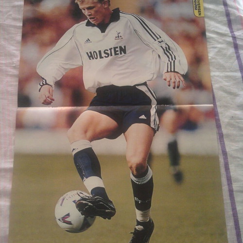 Harry Kewell (Leeds) & Steffen Iversen (Tottenham) poster like new