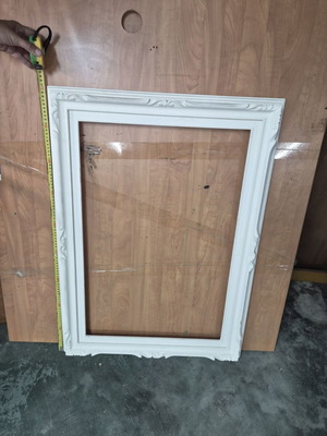 Vintage distressed frame in ecru color