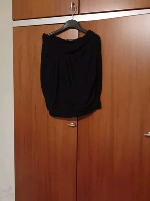 Dorothy Perkins mini skirt black like new, size L