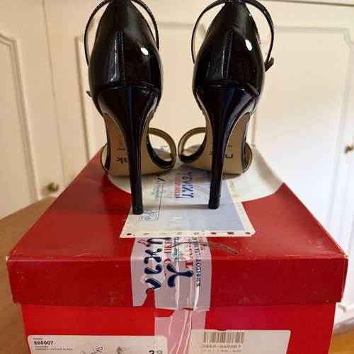 Nak black patent leather high-heeled sandals like new, size 38