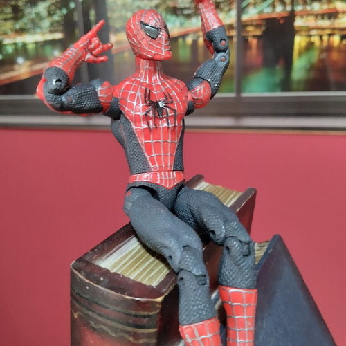 Spider-Man 2 Movie Marvel figure used with shield gift