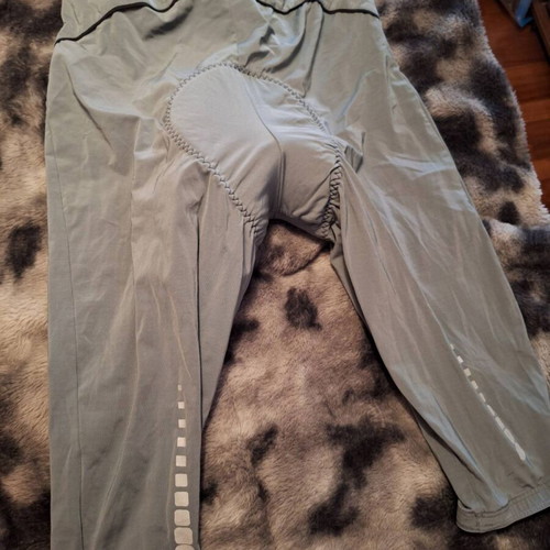 Cycling shorts new, 2 pieces red XL and gray M