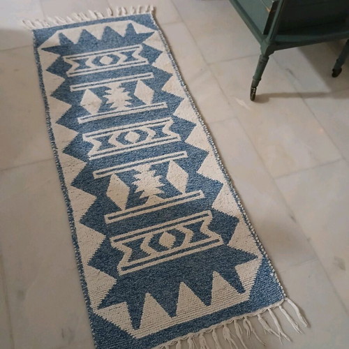 Handmade woven rug like new, cotton, 1.38x55 cm
