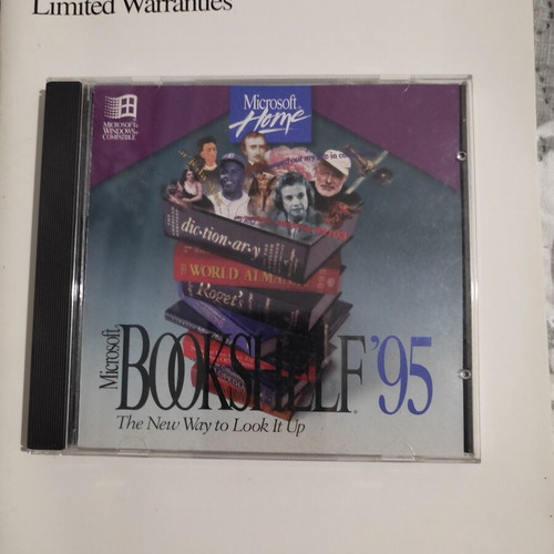 Microsoft Bookshelf '95 CD-ROM software like new for Windows 95 and 3.1