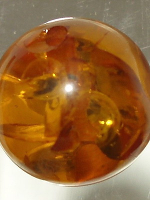 Authentic Baltic amber processed like new, pierced 15.85mm 12.40ct