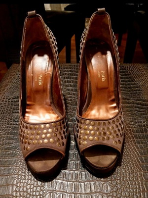 Peep-Toe Heels Juliette Paris used, brown bronze with studs size 38