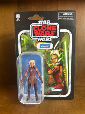Star Wars Ahsoka Tano action figure new, sealed card 10cm