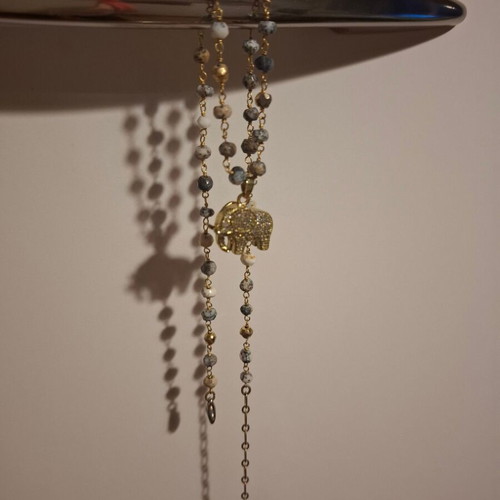 Handmade necklace like new with bicolor beads and gold elephant detail