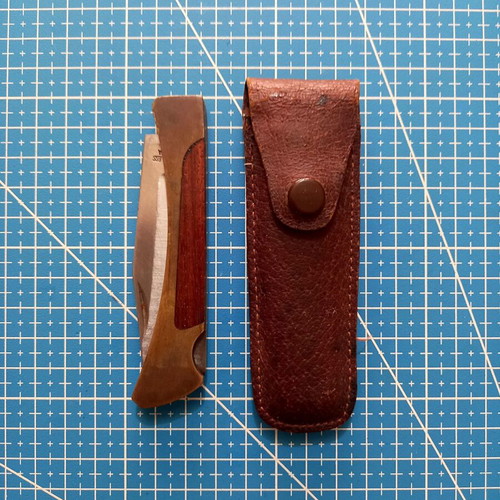 Vintage knife with leather case