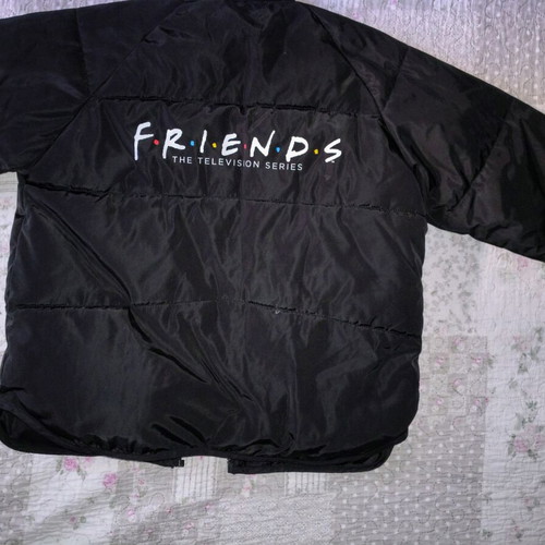 Friends The Television Series puffer jacket Sinsay size 134 cm 8-9 years new