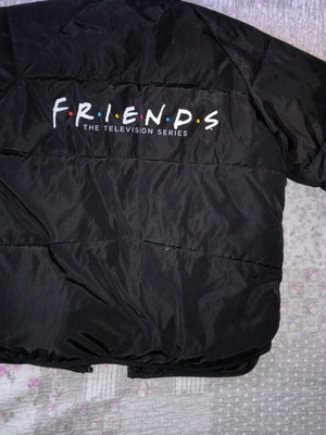 Friends The Television Series puffer jacket Sinsay size 134 cm 8-9 years new