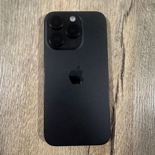 iPhone 15 Pro 256GB like new, black