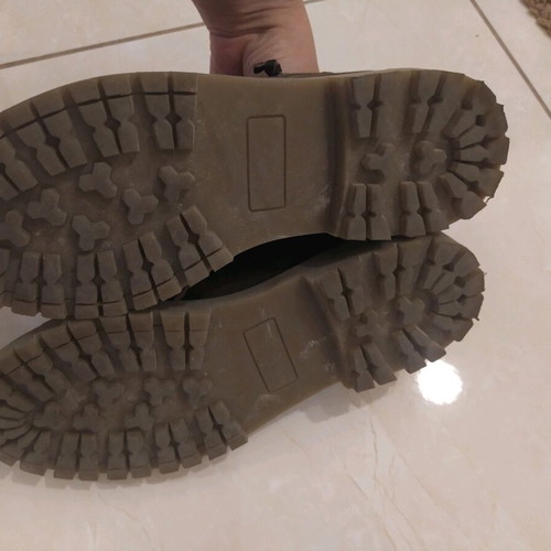 Boat shoes Esiot No37 like new, khaki