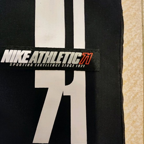 Βερμούδα Nike vintage shorts μέγεθος large σαν καινούργιο, μαύρο