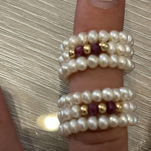 Rings set of two with pearls and 14K gold beads used