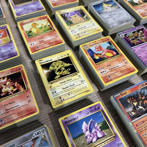 400 pokemon cards Card Album RarityDouble Rare Hit Points270 HP Colorless Pokemon Lot of 400 Commons
