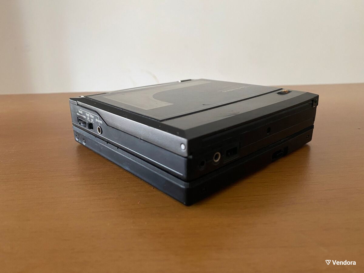 Technics SL-XP5 portable CD player with… - € 450,00 - Vendora.cy