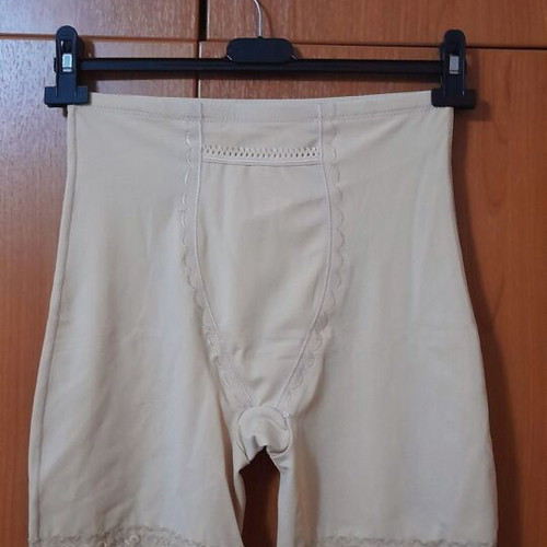 Women's Shaping Shorts Blue Rose new, beige, size L