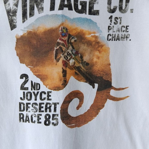 Joyce boys' white T-shirt size 10 like new
