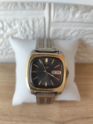 Seiko Baby Monaco 7019-5000 ρολόι μεταχειρισμένο, μαύρο και χρυσαφί