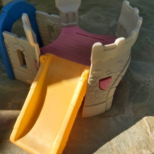 Castle with slide Little Tikes used