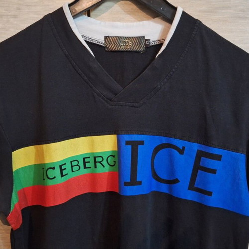 Iceberg vintage collectible T-shirt used, elastic logo front and back