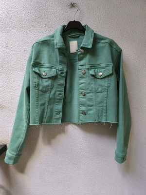 Crop jacket Only green like new
