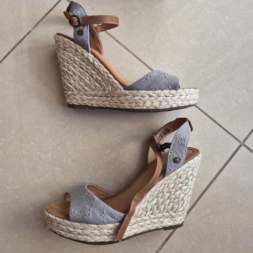 Pepe Jeans London platform espadrilles size 39 used, pacific blue floral