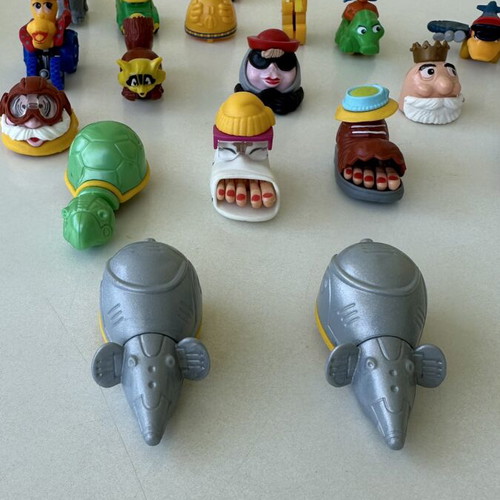 Vintage Kinder Surprise figures collection, 18 pieces, like new