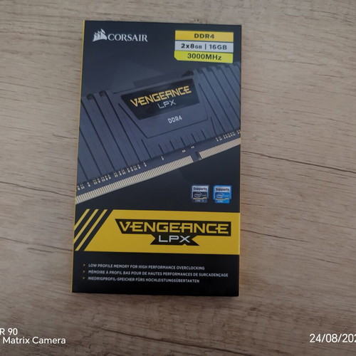 Corsair Vengeance LPX CMK16GX4M2B3000C15 16GB DDR4 3000MHz RAM kit