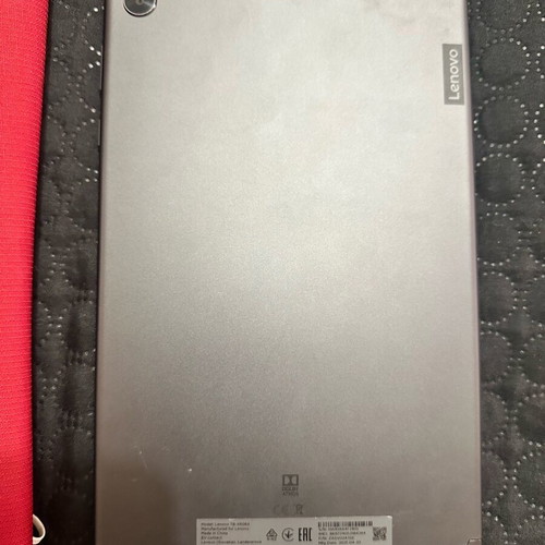 Lenovo tablet with 10’’ screen, almost new
