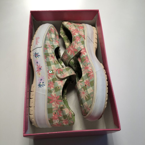 Barbie kids shoes size 32 like new, colorful, canvas with rubber sole