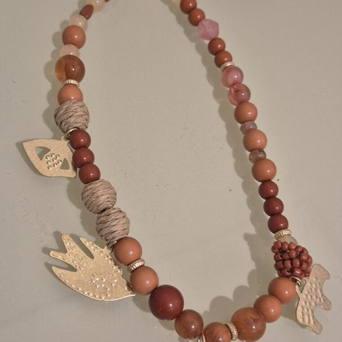 Parfois Short Necklace with Beads and Charms new, orange finish