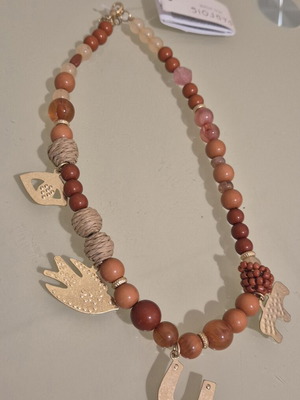 Parfois Short Necklace with Beads and Charms new, orange finish