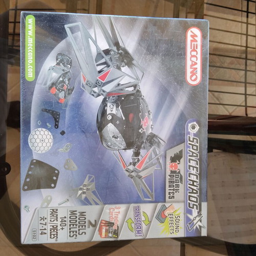 SpaceChaos X Meccano assembly toy