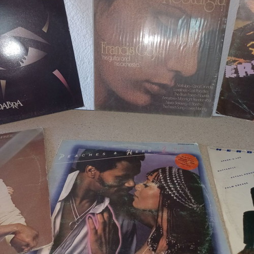 Collectible vinyl records used, pack of 20, Bob Dylan, Abba, Beatles