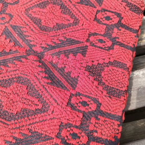 Large wool handwoven rug like new, 205x210 cm