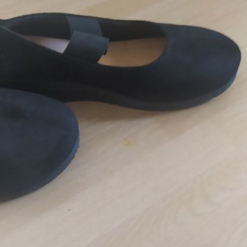 Black platform shoes with elastic strap, size 38, 3cm heel