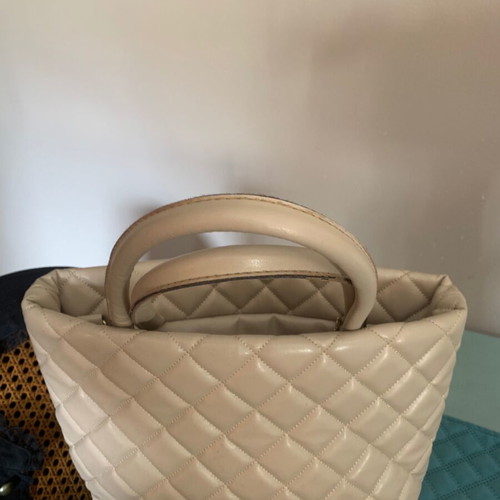 Beige handbag used