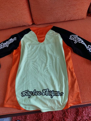 Cycling jersey used, size Large